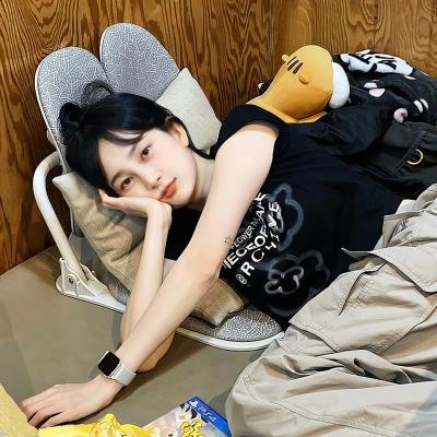 在某人受伤害之前海报